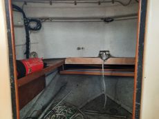 Kajütboot Angelboot Ockelbo kurze Kajüte neuwertige Persenning Kajütboot Angelboot Ockelbo kurze Kajüte neuwertige Persenning