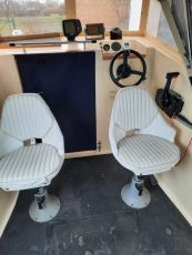 Kajütboot Angelboot Ockelbo kurze Kajüte neuwertige Persenning Kajütboot Angelboot Ockelbo kurze Kajüte neuwertige Persenning