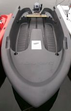 Pioner 12 Maxi Ruderboot / Motorboot Ausstellungsboot 2021 Pioner 12 Maxi Ruderboot / Motorboot Ausstellungsboot 2021