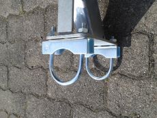 Windenstand höhenverstellbar mit festem V-Anschlag von Harbeck