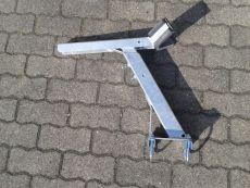 Windenstand höhenverstellbar mit festem V-Anschlag von Harbeck