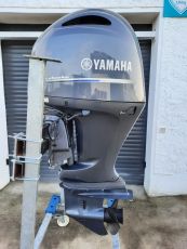 Aussenbordmotor Yamaha 200PS 4-Takt EFI F200