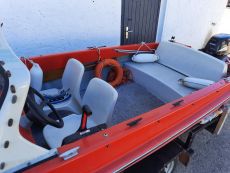 Motorboot Ibis + Motor Suzuki 15PS 4-Takt + Strassentrailer + viel Zubehör