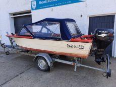 Motorboot Trainer 25PS Suzuki 4-Takt 750kg Trailer