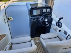 2023er Quicksilver 505 Cabin + 2025er Mercury 80PS + 1300 Trailer