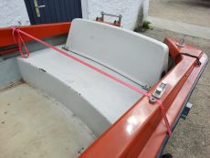 Motorboot Angelboot Ibis 2 mit Fahrpersenning große Badeleiter Motorboot Angelboot Ibis 2 mit Fahrpersenning große Badeleiter